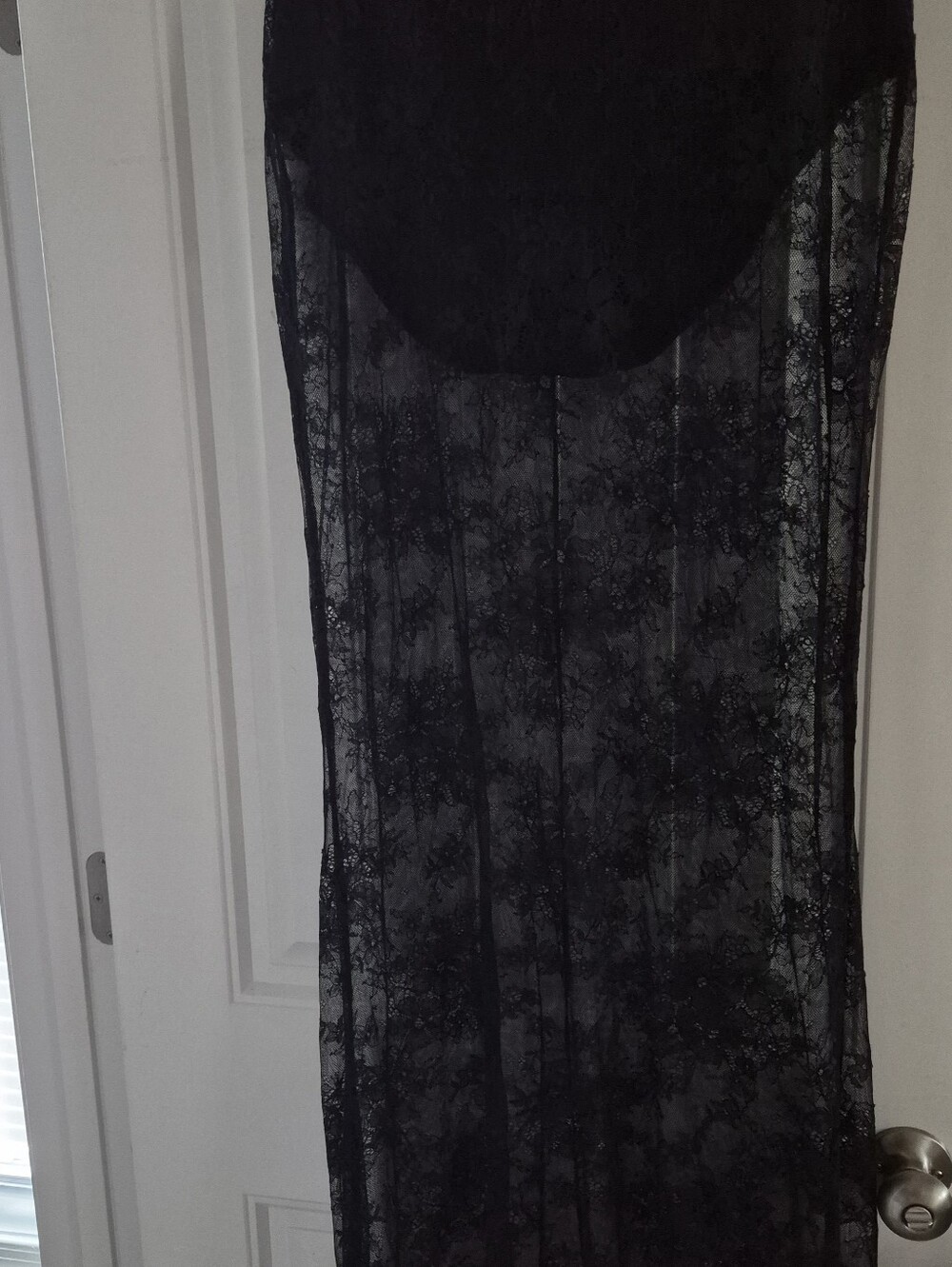 NWT Fine Lace Long Skirt -Sz XL